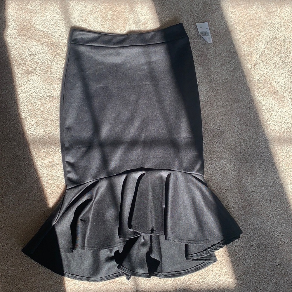 Mermaid ruffled skirt